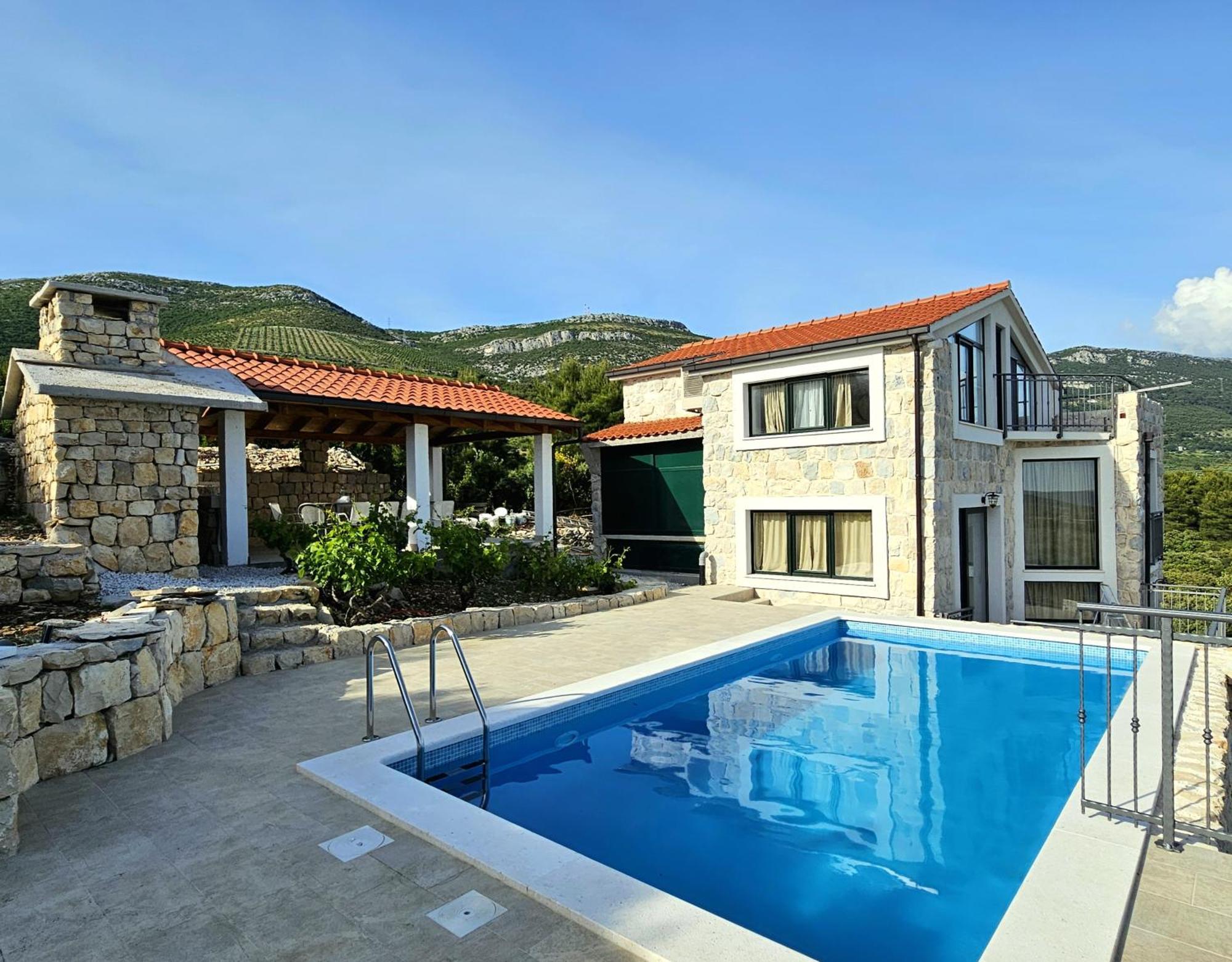 Villa Bepina, Surrounded By Sea, Olive, Vineyard Kastel Novi Bagian luar foto