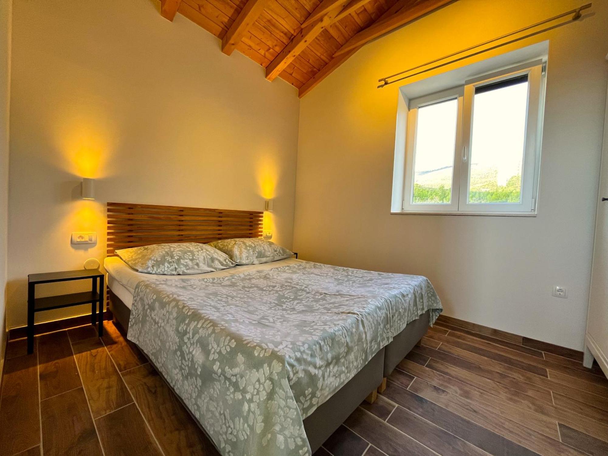 Villa Bepina, Surrounded By Sea, Olive, Vineyard Kastel Novi Bagian luar foto